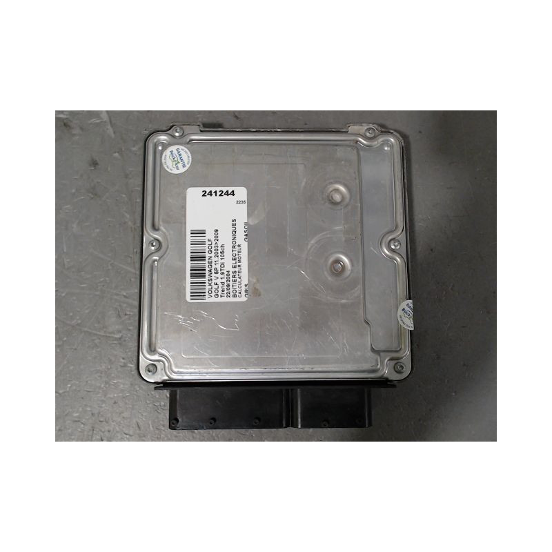 CALCULATEUR MOTEUR VOLKSWAGEN GOLF V 2003-2009