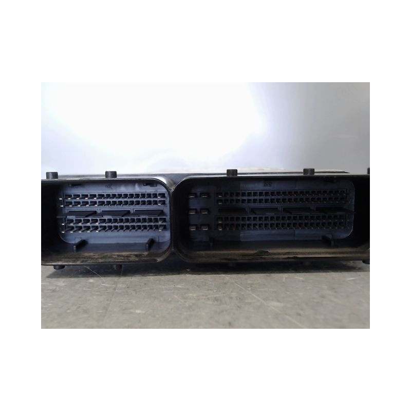 CALCULATEUR MOTEUR AUDI A6 AVANT 05-08
