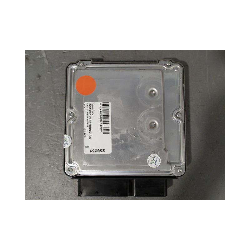 CALCULATEUR MOTEUR VOLKSWAGEN CADDY