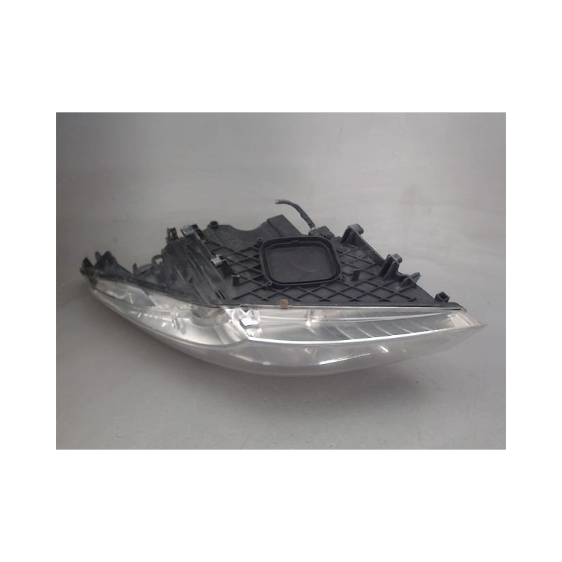 PHARE GAUCHE RENAULT MEGANE