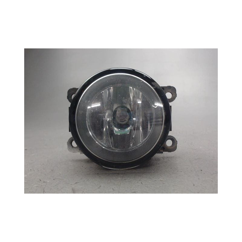PHARE ANTIBROUILLARD AVANT GAUCHE FORD FOCUS