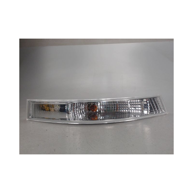 CLIGNOTANT DROIT NISSAN INTERSTAR