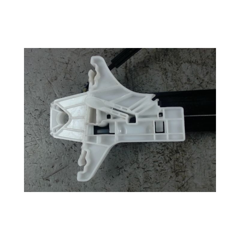 MECANISME+MOTEUR LEVE-GLACE ARRIERE DROIT SEAT IBIZA 2008-