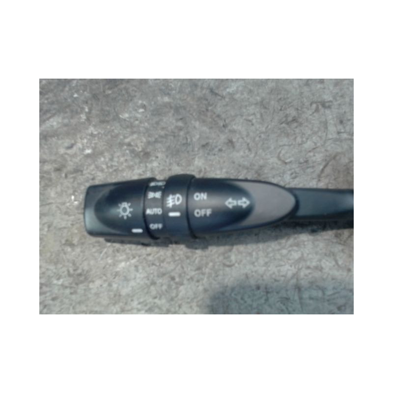 COMMANDE CLIGNOTANT SSANGYONG REXTON
