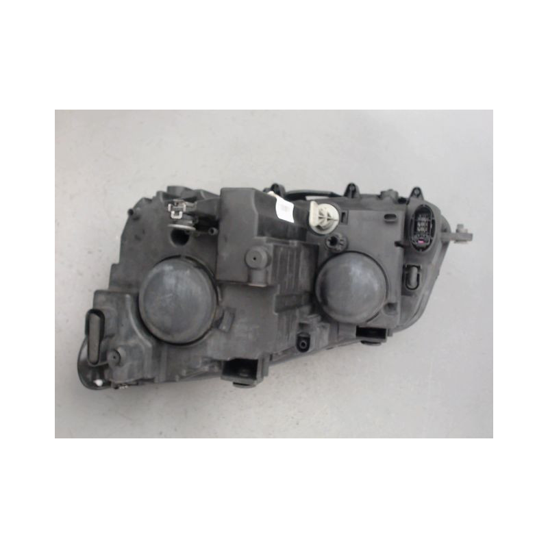 PHARE DROIT VOLKSWAGEN TOURAN