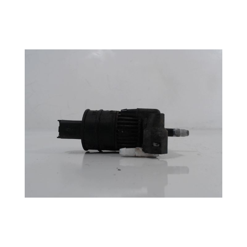 POMPE LAVE-GLACE AVANT RENAULT AVANTIME