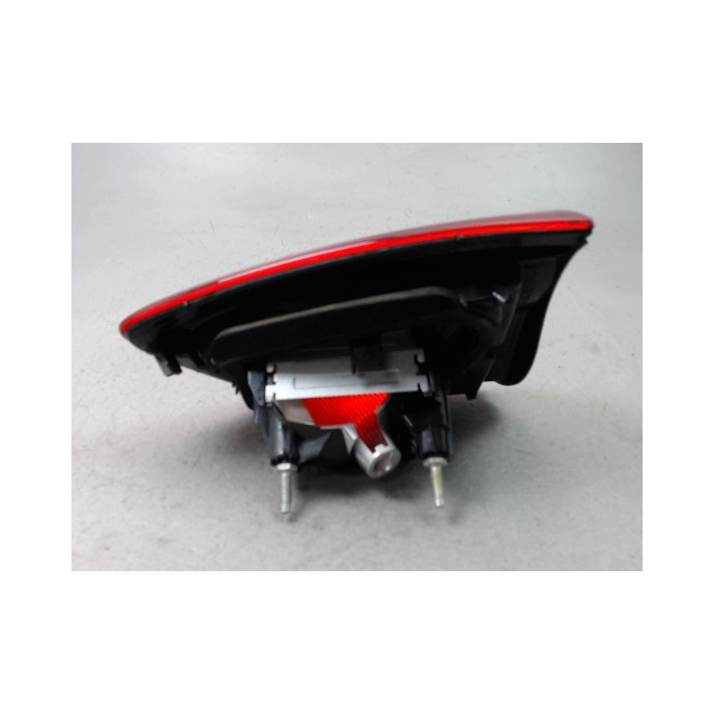 FEU ARRIERE INTERIEUR GAUCHE RENAULT CLIO BREAK IV Phase 1 2012-...