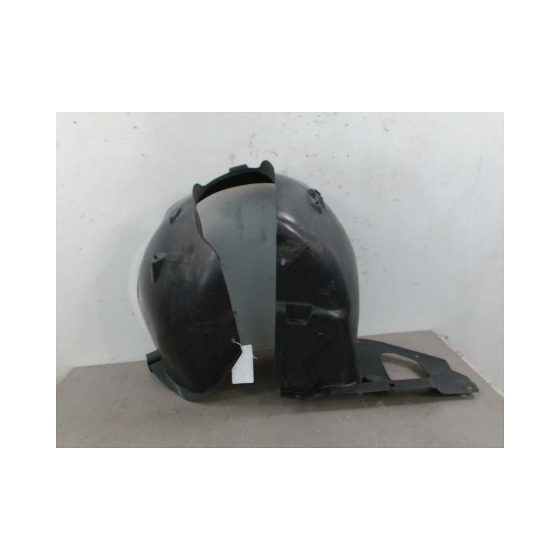 PARE-BOUE AVANT GAUCHE PEUGEOT 208