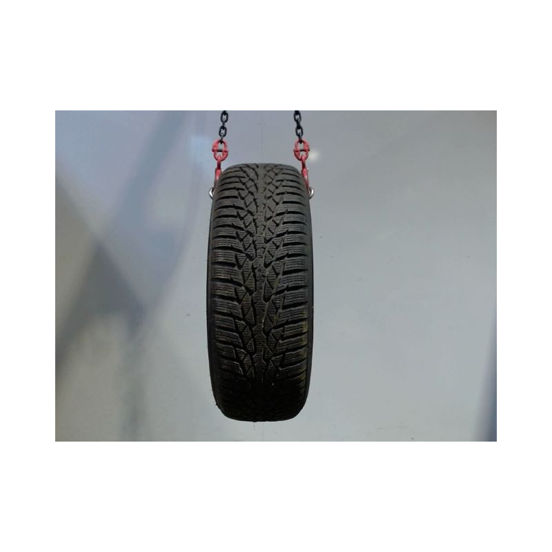 Pneu NOKIAN WR D4 205 60 16 96 H