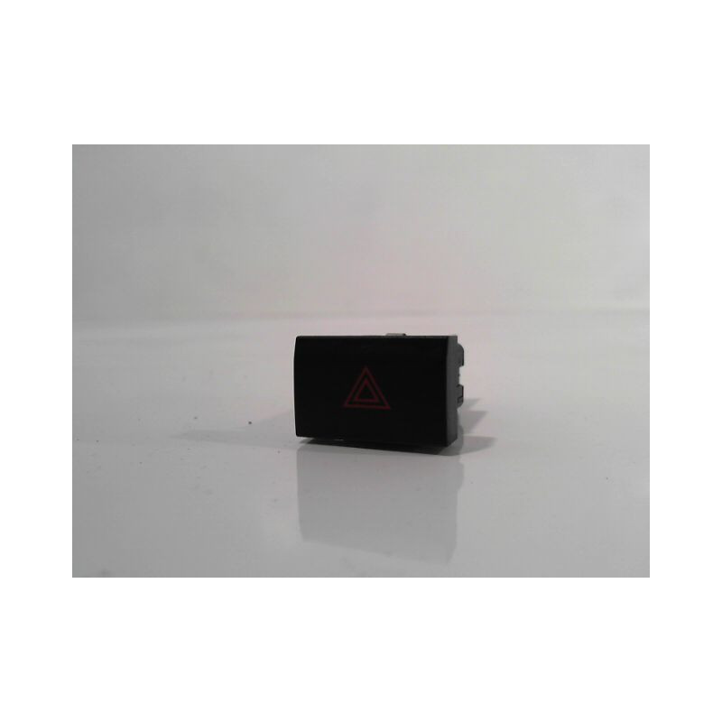 BOUTON DE WARNING VOLKSWAGEN POLO 2009-