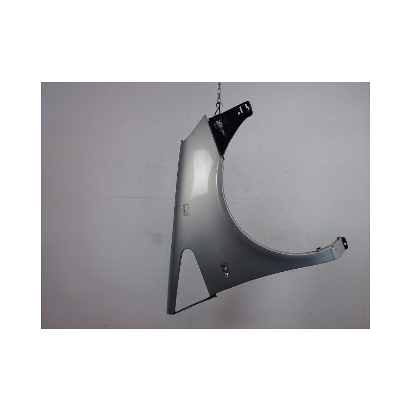 AILE AVANT DROIT FORD GALAXY 2000-