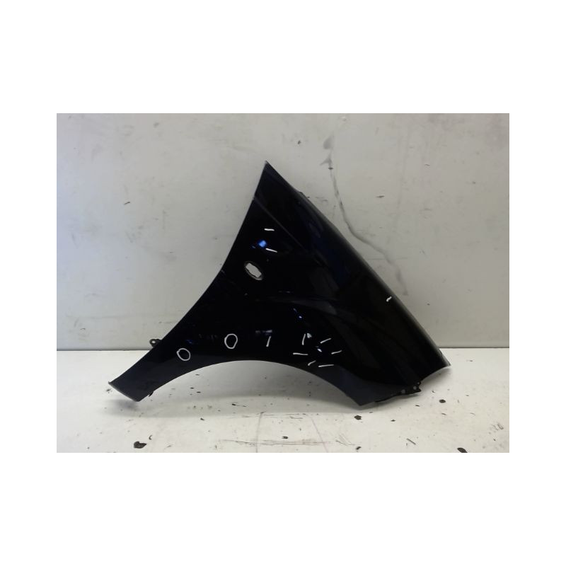 AILE AVANT DROIT PEUGEOT 4007