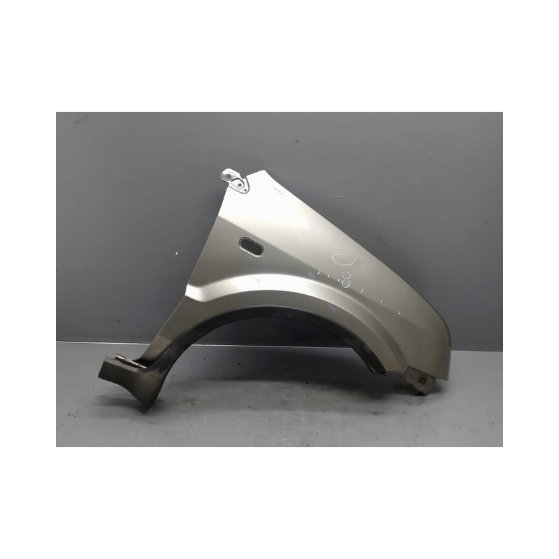 AILE AVANT DROIT FORD FUSION