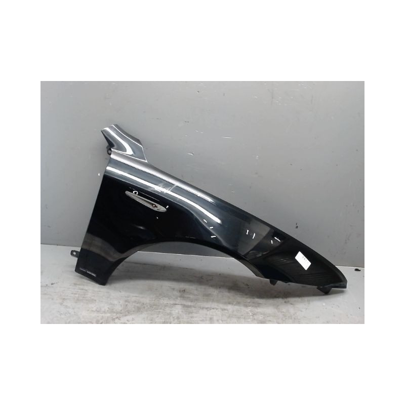 AILE AVANT DROIT ALFA ROMEO 159