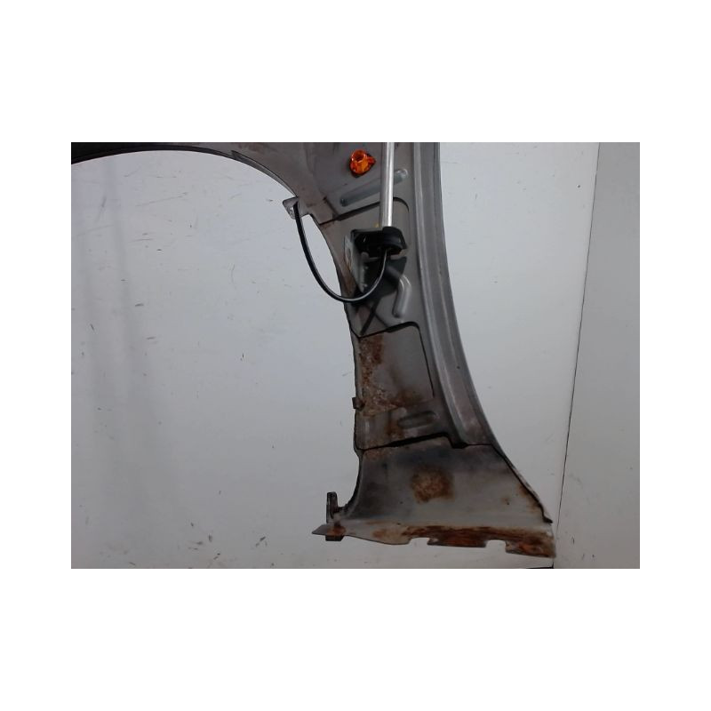 AILE AVANT DROIT CHRYSLER PTCRUISER