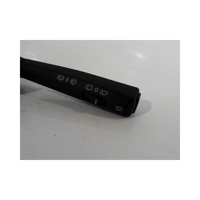 COMMANDE ESSUIE GLACE VOLVO V70 -2000