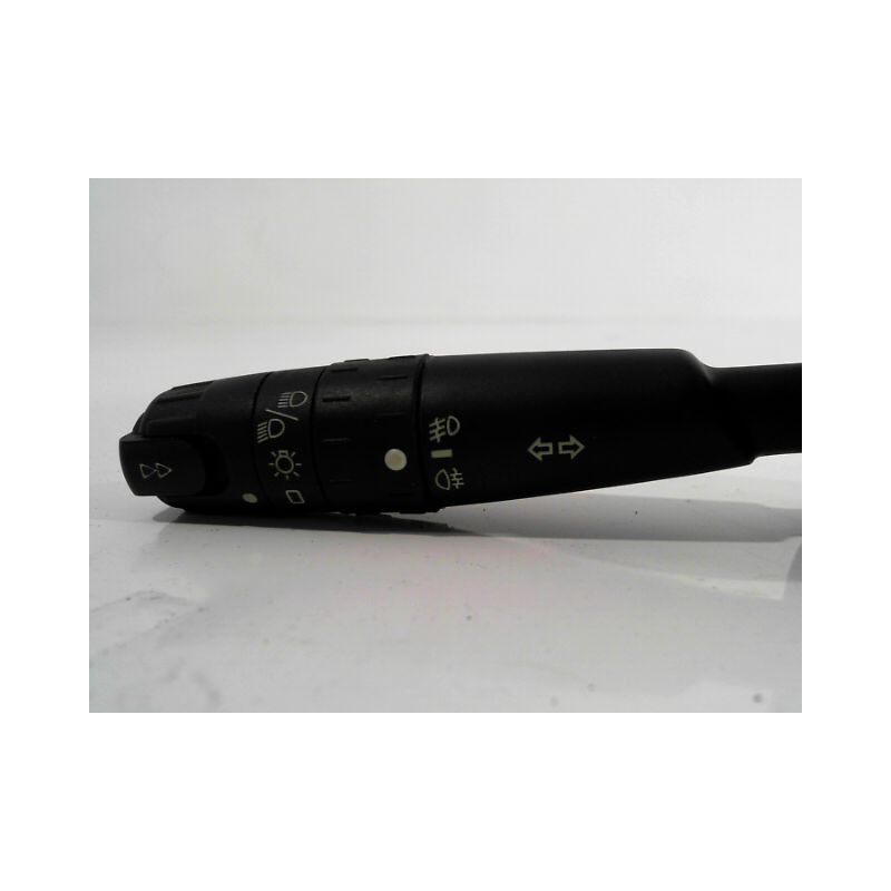 COMMANDE CLIGNOTANT PEUGEOT 607 2004-