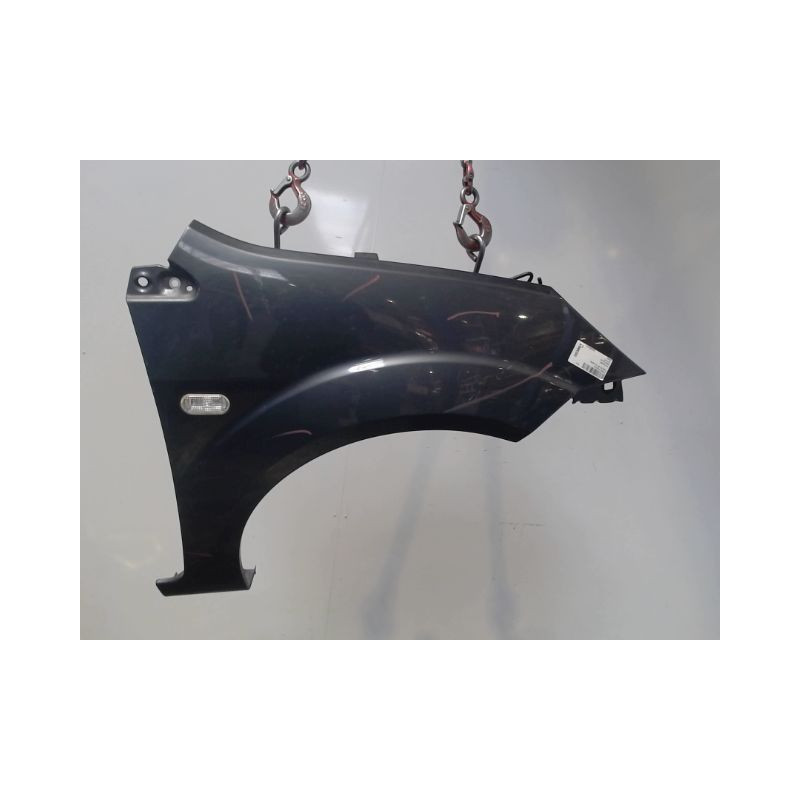 AILE AVANT DROIT FORD FIESTA 2005-