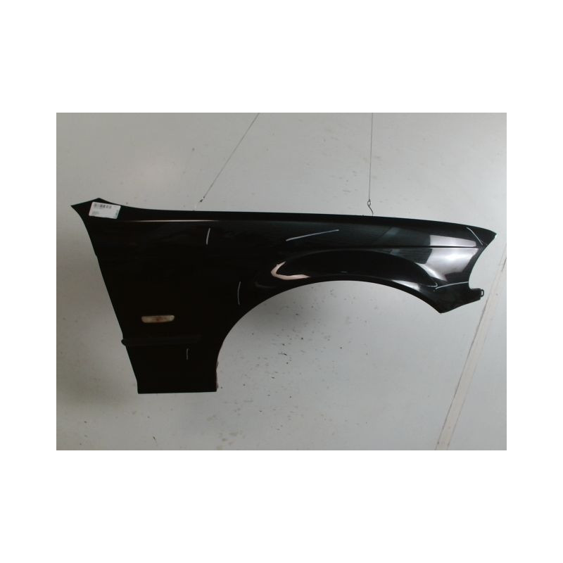 AILE AVANT DROIT B.M.W. SERIE 3