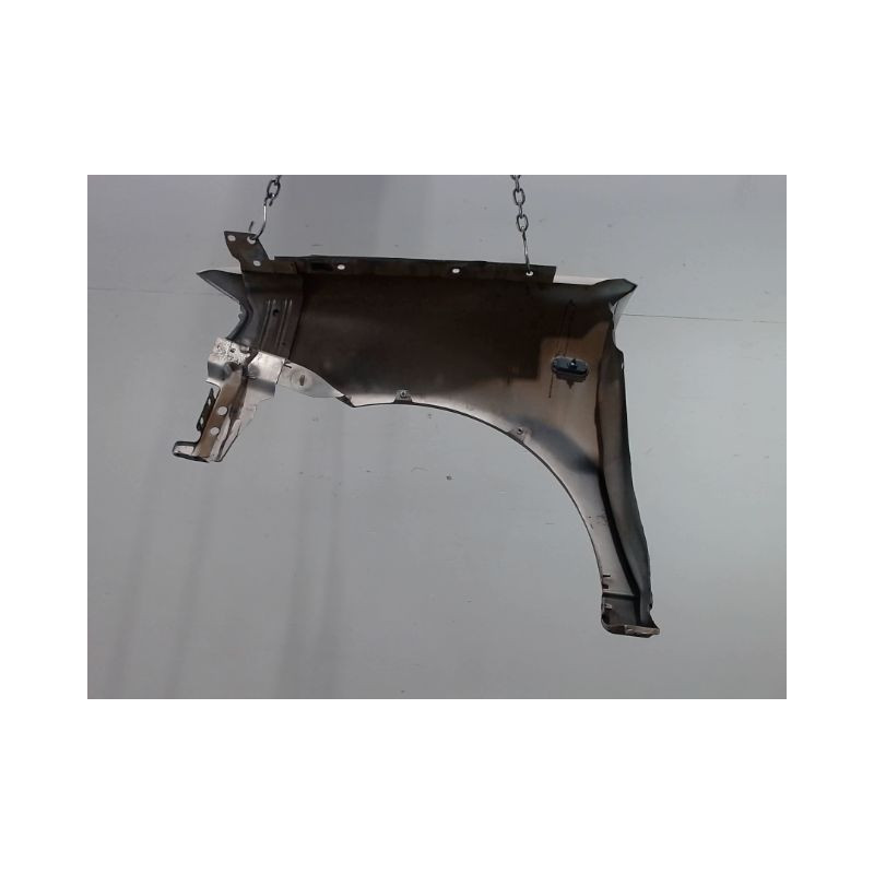 AILE AVANT DROIT VOLKSWAGEN POLO 99-2001