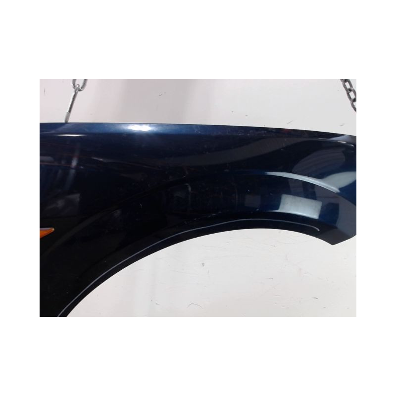 AILE AVANT DROIT FORD MONDEO 2000-2007