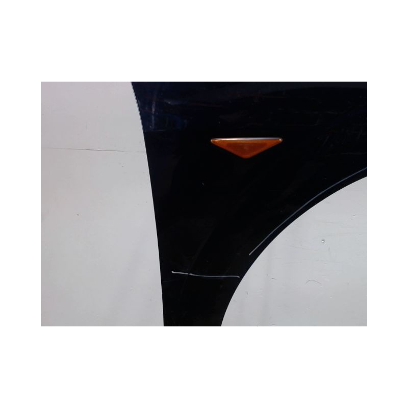 AILE AVANT DROIT FORD MONDEO 2000-2007