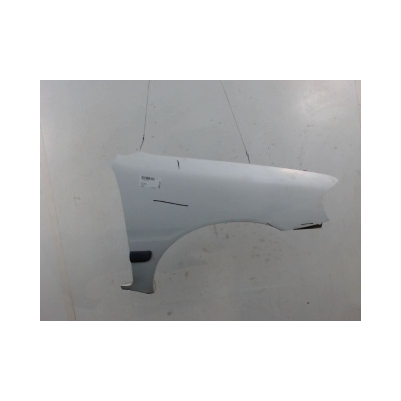 AILE AVANT DROIT PEUGEOT 106