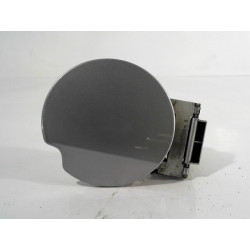 VOLET DE TRAPPE CARBURANT