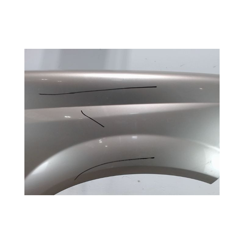 AILE AVANT DROIT RENAULT MEGANE II PH2 C.C 06-