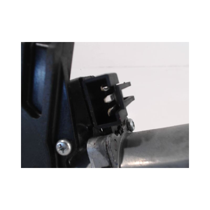 MOTEUR ESSUIE-GLACE ARRIERE OPEL ASTRA 2004-