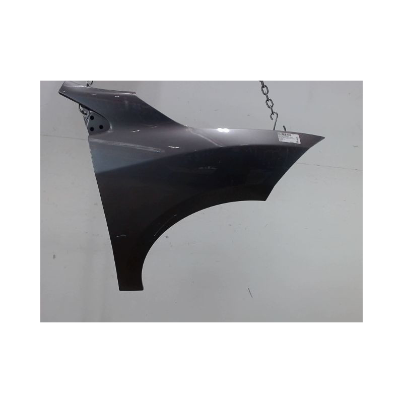 AILE AVANT DROIT RENAULT MEGANE III ESTATE 09-