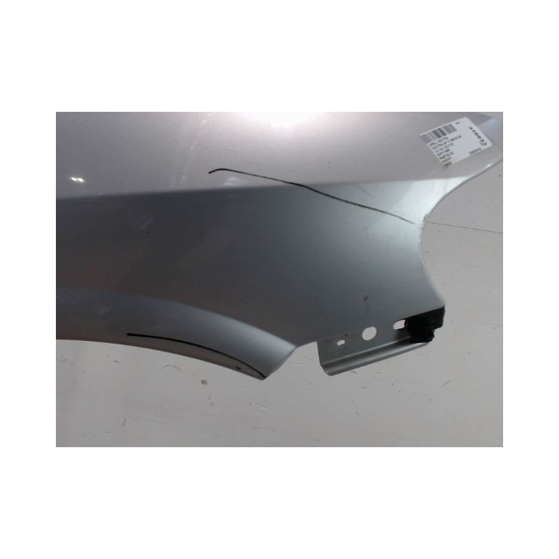 AILE AVANT DROIT OPEL VECTRA 95-99