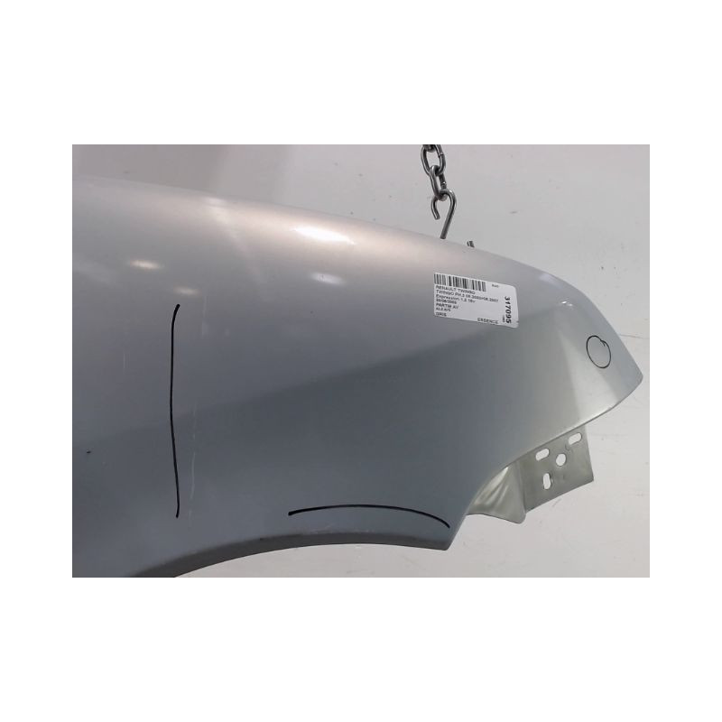 AILE AVANT DROIT RENAULT TWINGO PH.3 2000-2007