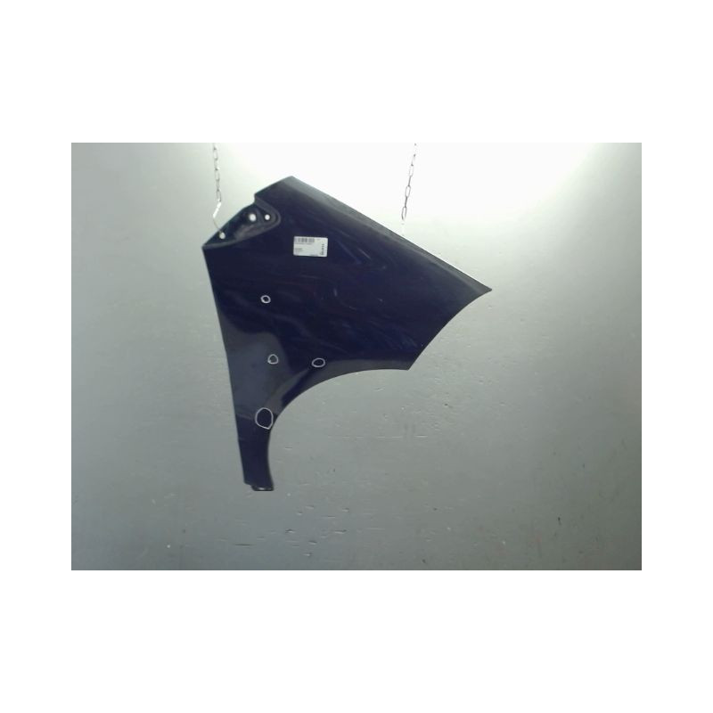 AILE AVANT DROIT MERCEDES CLASSE A