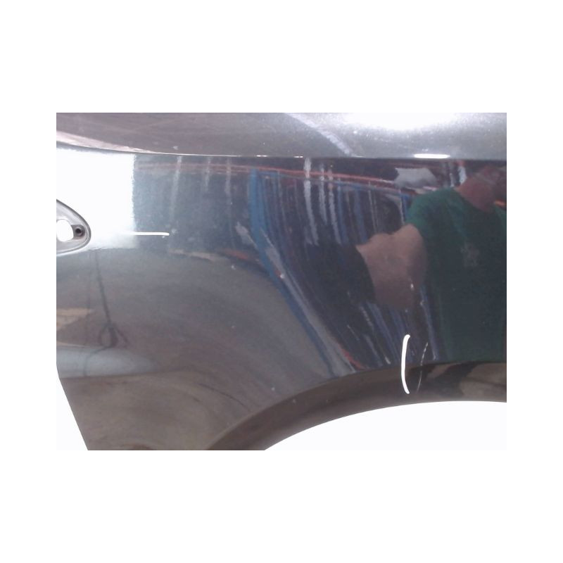 AILE AVANT DROIT RENAULT CLIO III 2005-