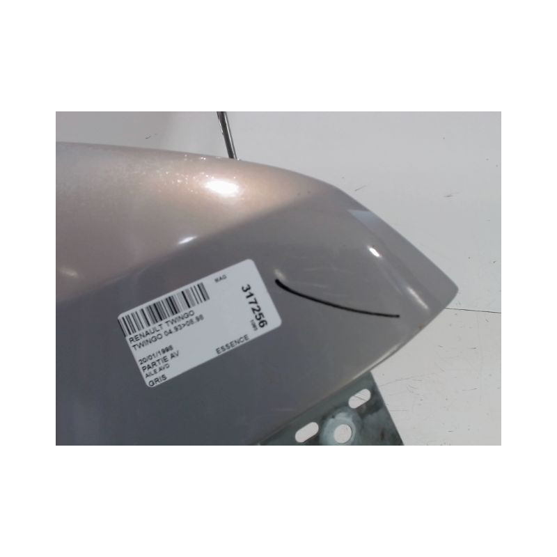 AILE AVANT DROIT RENAULT TWINGO 93-98