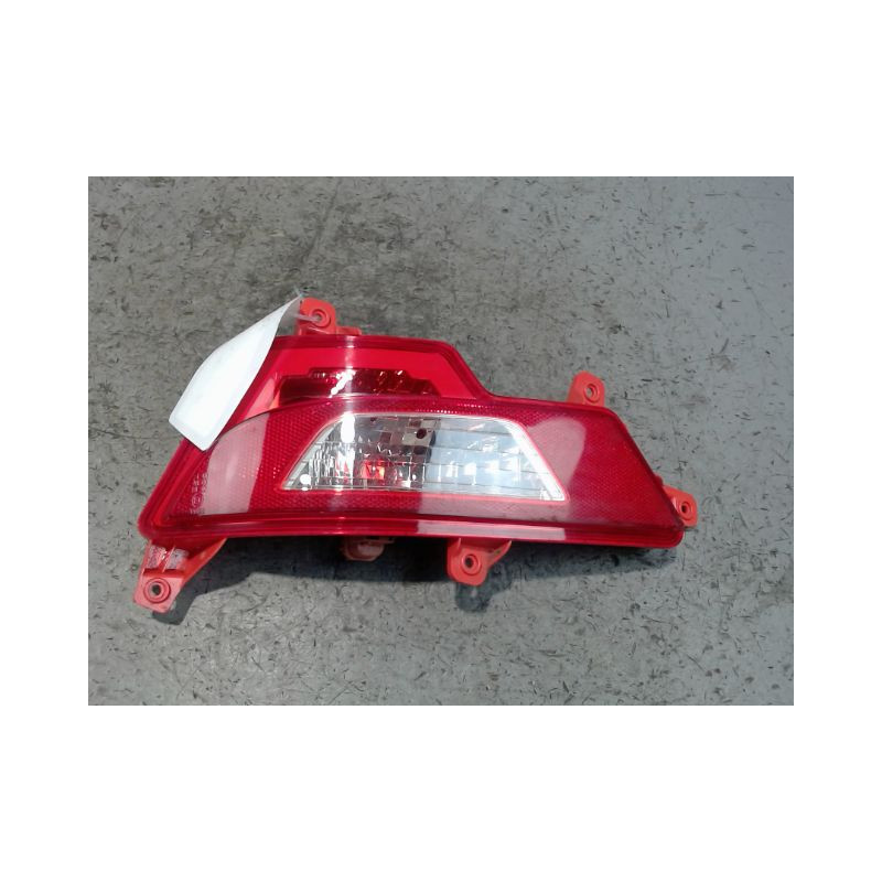 FEU BROUILLARD ARRIERE GAUCHE HYUNDAI BAYON