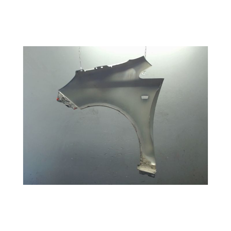 AILE AVANT DROIT OPEL CORSA
