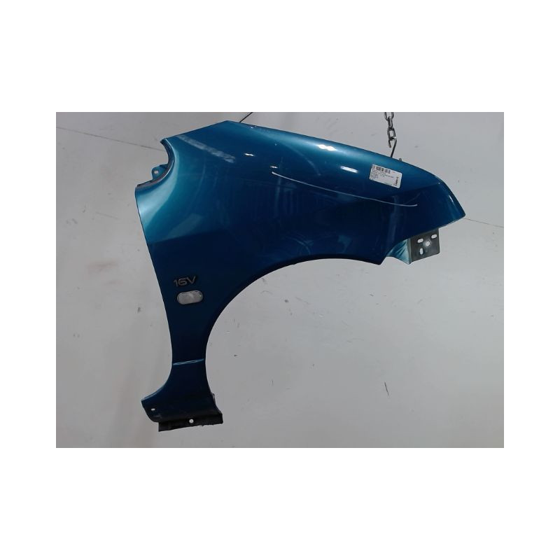 AILE AVANT DROIT RENAULT TWINGO PH.3 2000-2007