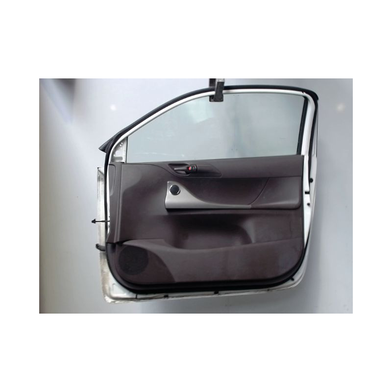 PORTE AVANT DROIT TOYOTA IQ 2008-