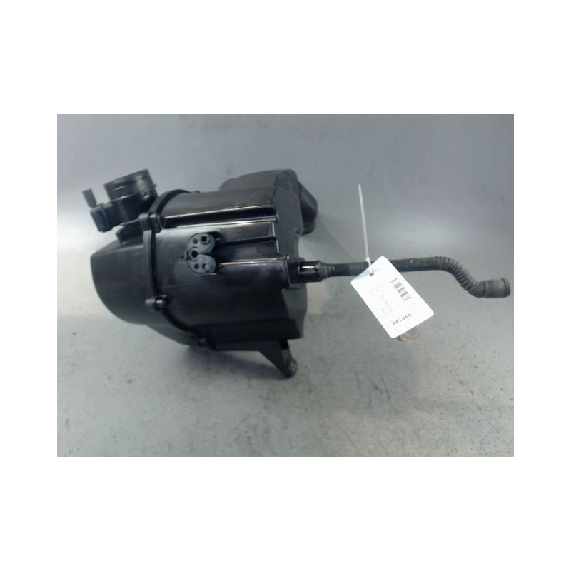 BOITIER FILTRE A AIR AUDI A1