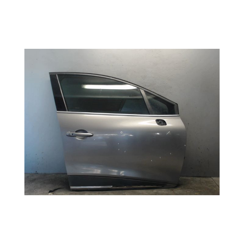 PORTE AVANT DROIT RENAULT CLIO