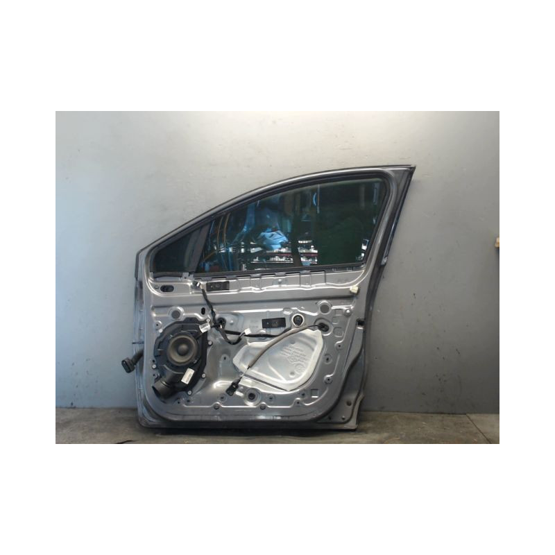 PORTE AVANT DROIT RENAULT CLIO
