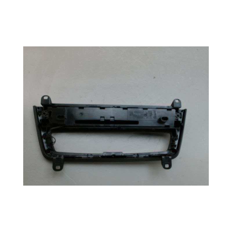 COMMANDE AUTORADIO B.M.W. M4