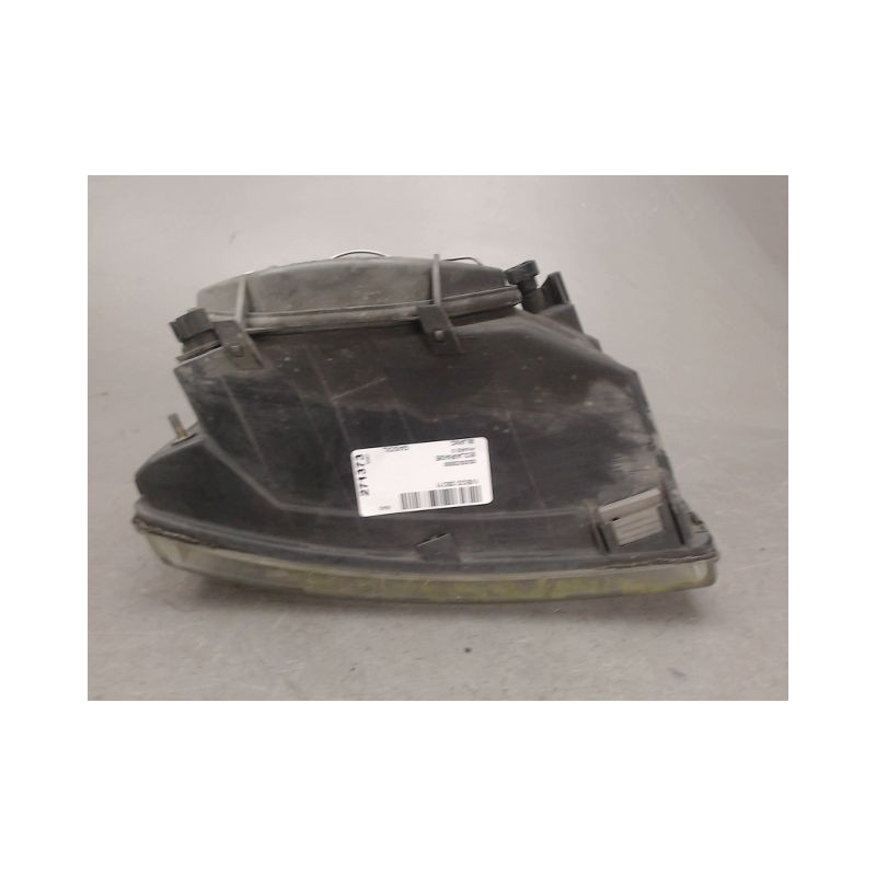 PHARE GAUCHE IVECO 35C11