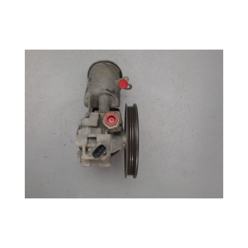 POMPE DIRECTION ASSISTEE TOYOTA YARIS