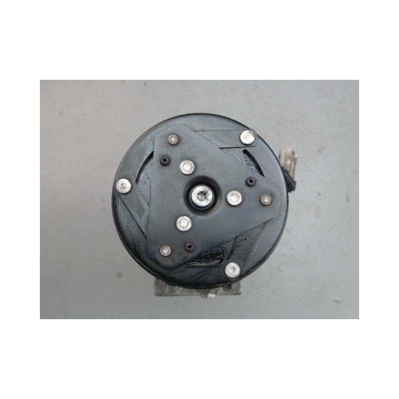 COMPRESSEUR AIR CONDITIONNE OPEL ZAFIRA