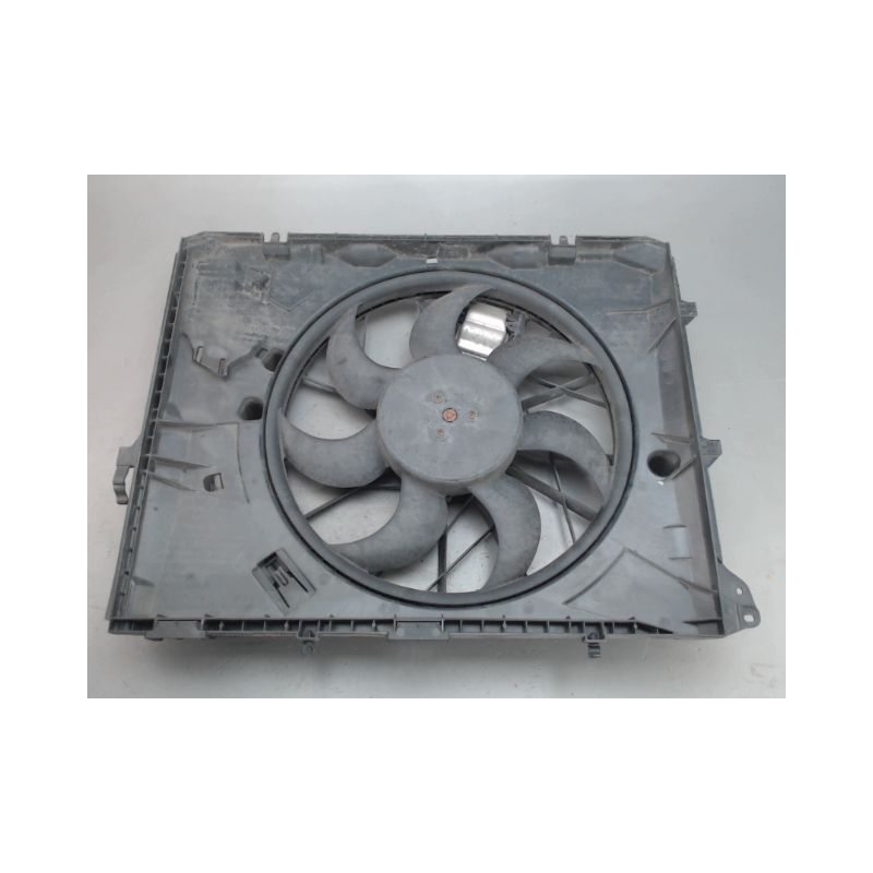 MOTEUR VENTILATEUR RADIATEUR B.M.W. SERIE 1