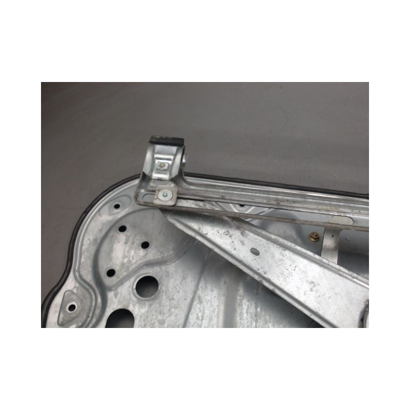 MECANISME LEVE-GLACE AVANT DROIT FORD FOCUS