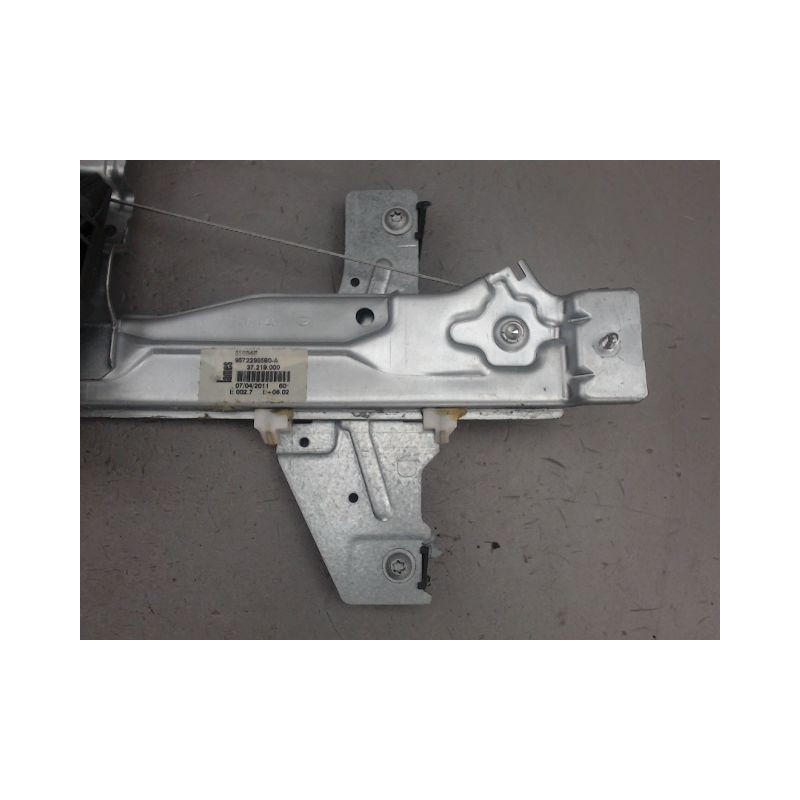 MECANISME LEVE-GLACE ARRIERE DROIT CITROEN C3